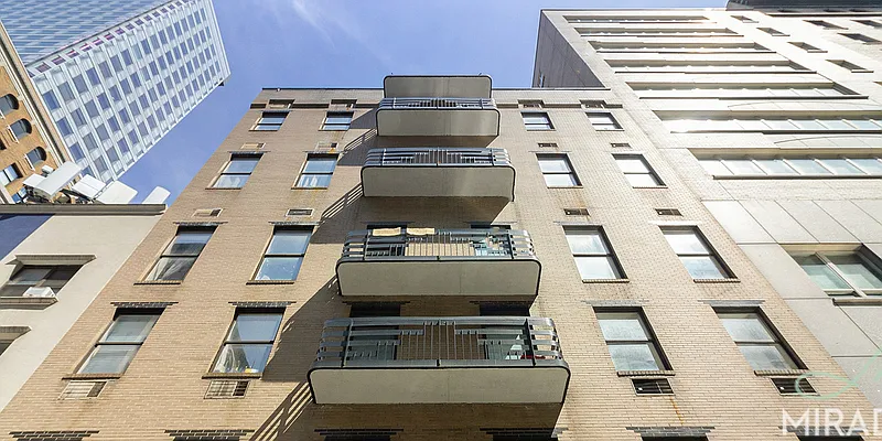 Rented by Mirador Real Estate | media 24