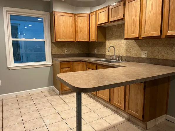 1409 Milton Ave #2, Syracuse, NY 13209