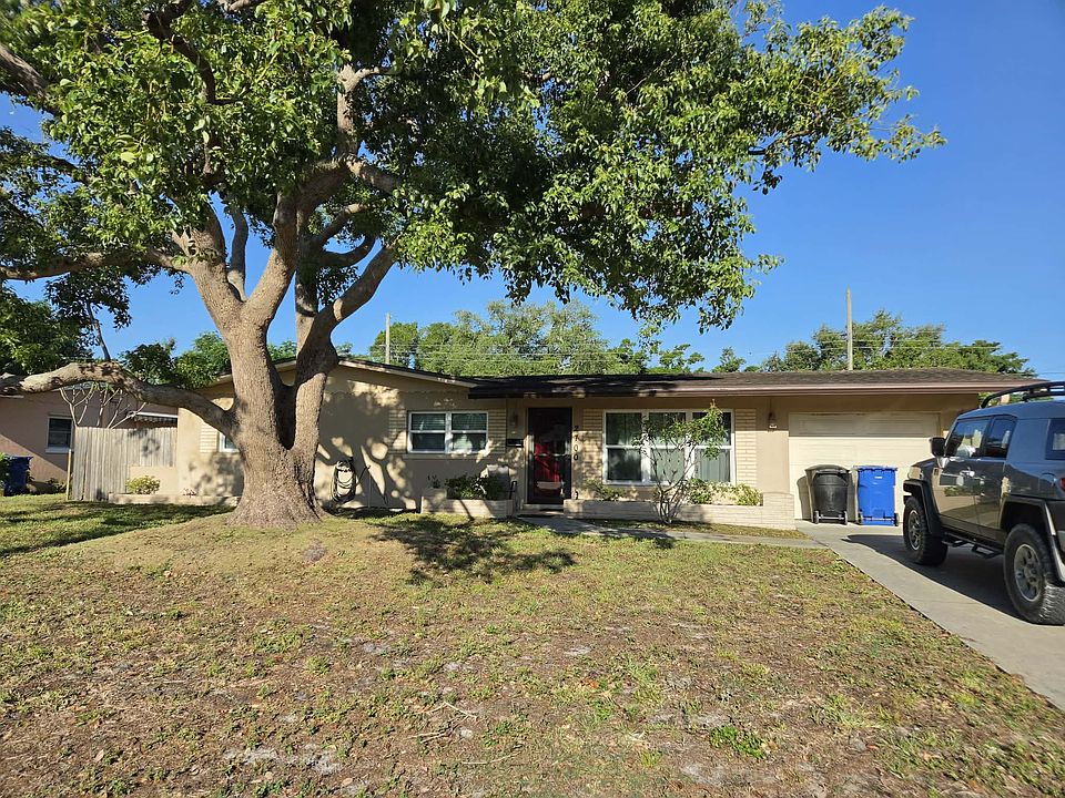2nd image of 2700 56th Ln N