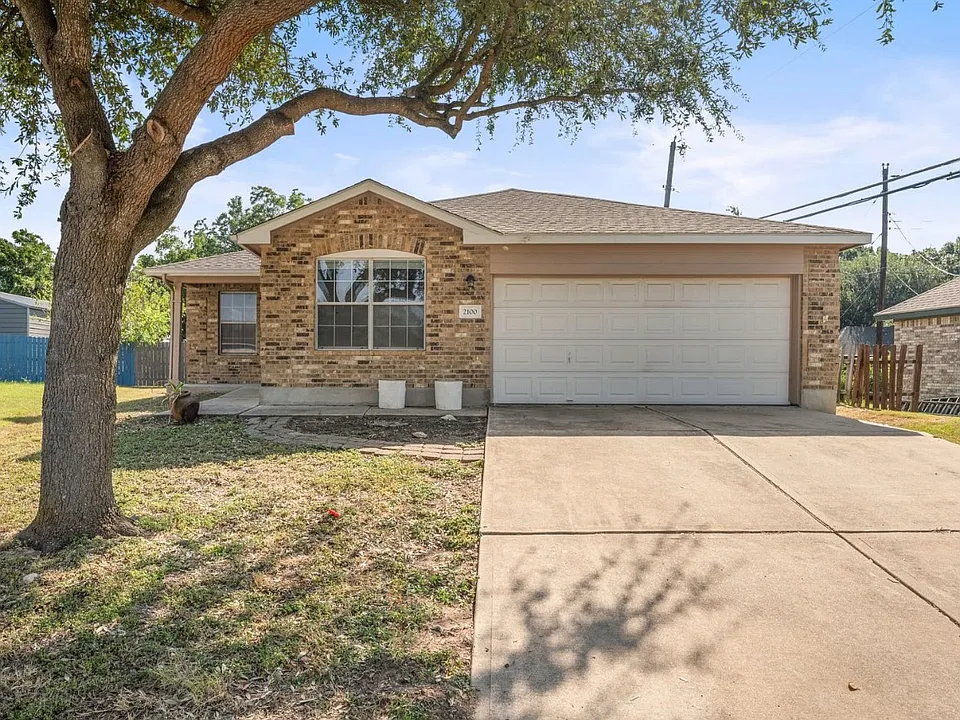 2100 Boyer Dr