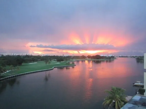 9102 W Bay Harbor Dr #4B, Bay Harbor Islands, FL 33154