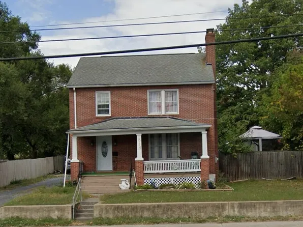 815 S High St, Harrisonburg, VA 22801