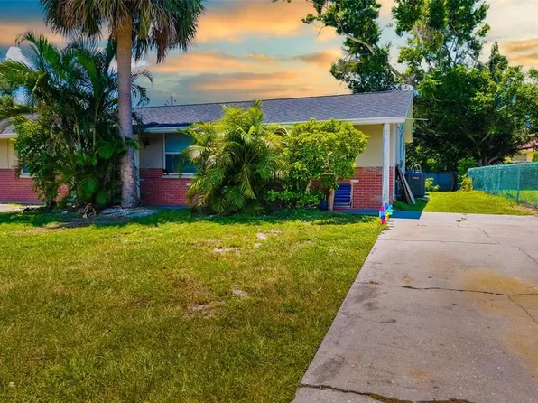 544 Briarwood Rd, Venice, FL 34293