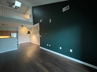 5130 Brittney Elyse Cir APT K, Centreville, VA 20120