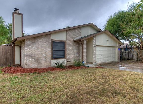 2nd image of 903 Long Meadow Dr
