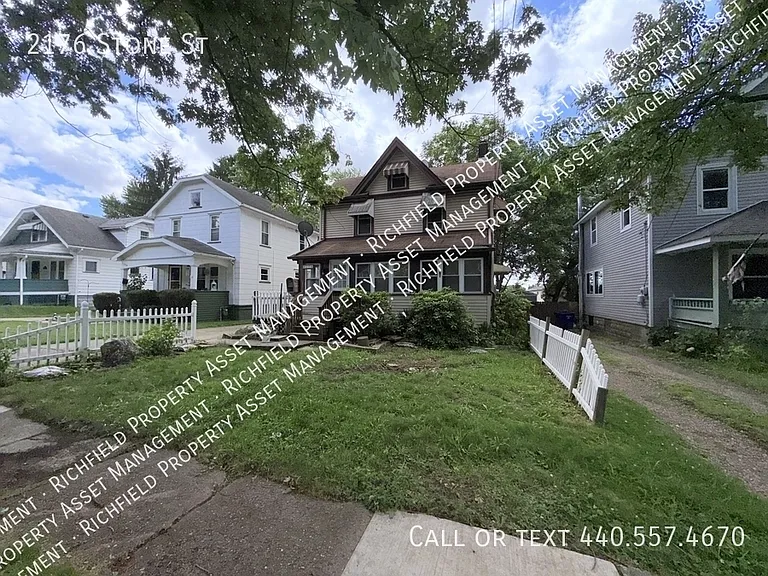 2176 Stone St — Photo 14
