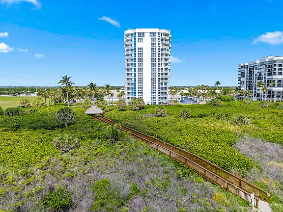 4th image of 2700 N Highway A1a #1202