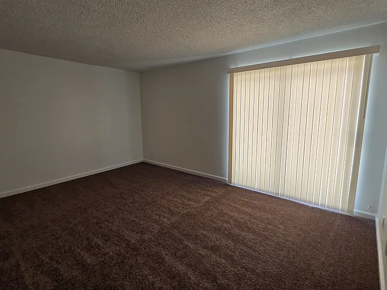 3768 Decade St — Photo 12