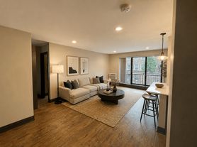 Wrightwood - 512 W Wrightwood Ave