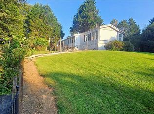245 Cedar Gate Ln, Mount Airy, NC 27030