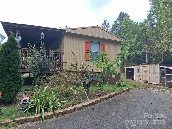 2nd image of 330 Dirty Ankle Rd