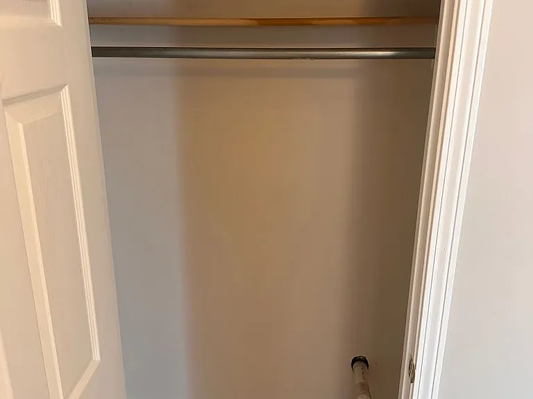 2 Chesterton St #2 — Photo 9