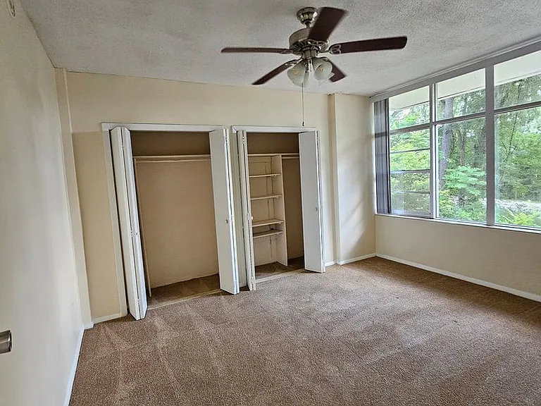 2818 SW 2nd Ave — Photo 52