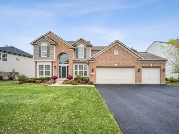 4021 Stratford Ln, Carpentersville, IL 60110