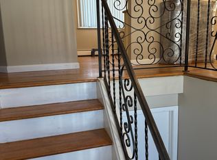 (Undisclosed Address), Commack, NY 11725