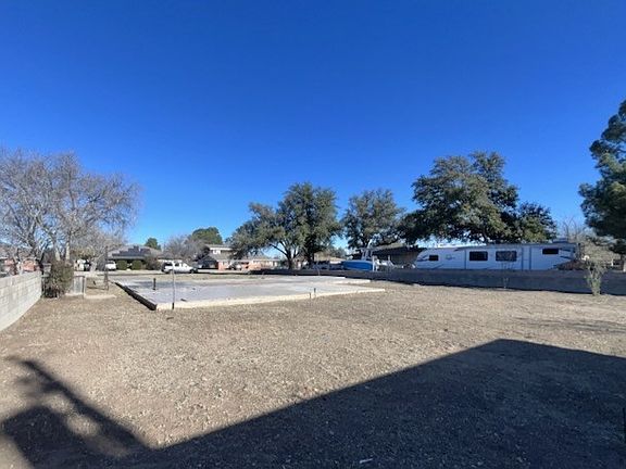 4th image of 809 Sinclair Ave