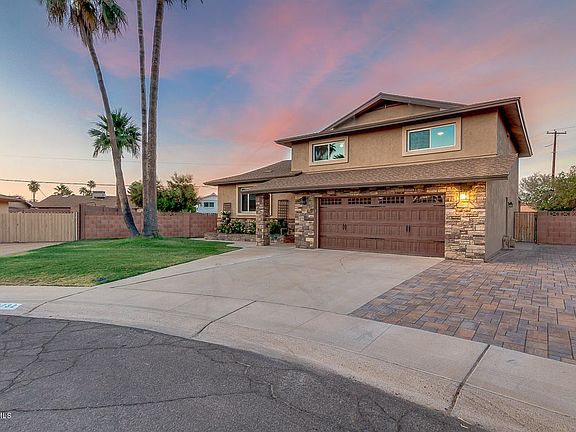 EXTENDED PAVERED DRIVE