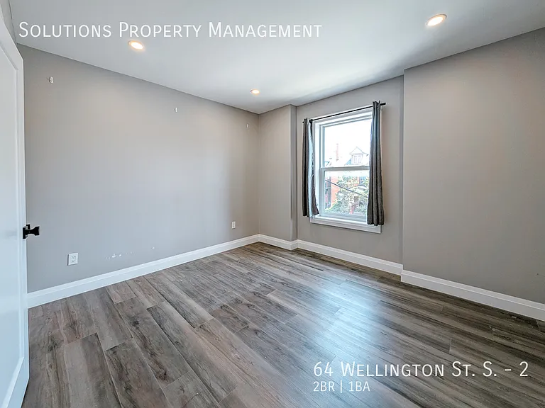 64 Wellington St S #2 — Photo 3