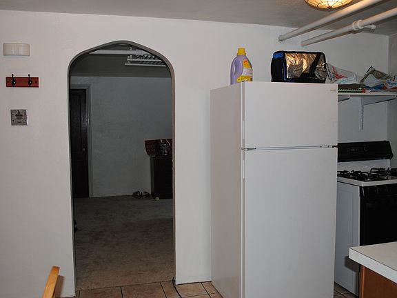 5th image of 2564 Erie Ave