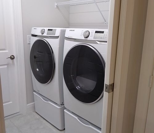 3rd image of 6096 Bella Rosa Ln