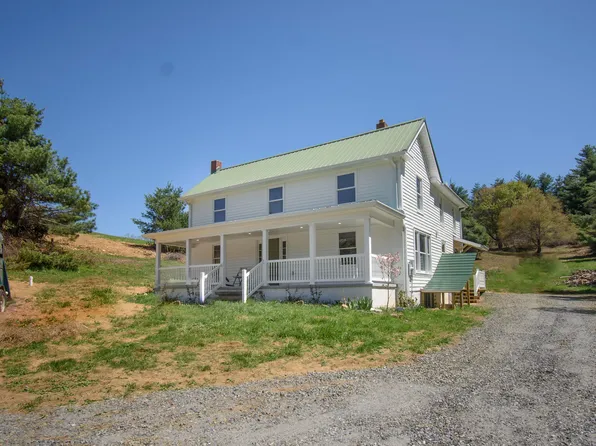 809 Graysville Rd SE, Copper Hill, VA 24079