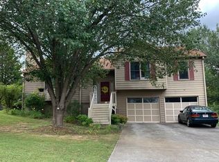 60 Misty Ridge Dr, Hiram, GA 30141