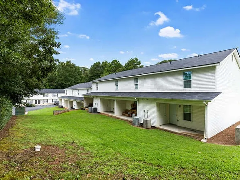 Georgia Place Townhomes — Photo 16