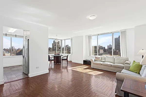 Rented by Compass | media 8