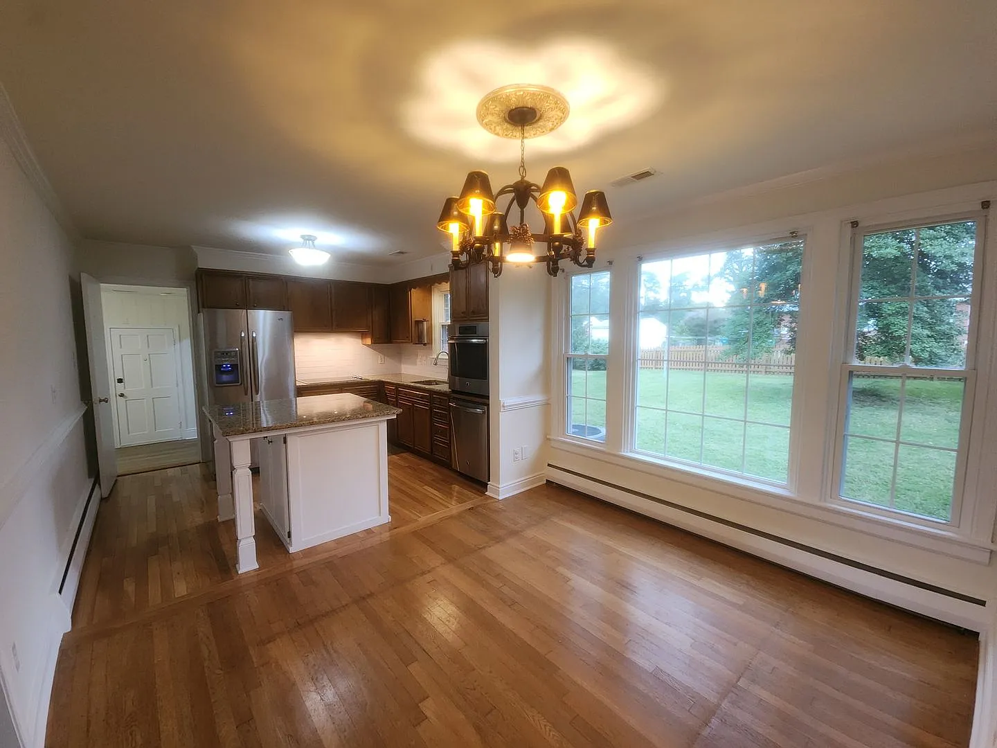 Spacious 3 Bedroom 2 Bath Rancher with Fenced Rear Yard and Carport! — Photo 3