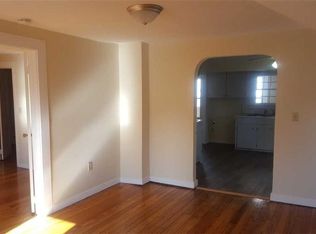 225 Unionville Ave, Plainville, CT 06062