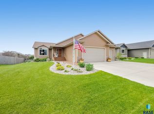 2717 E Augusta St, Brandon, SD 57005