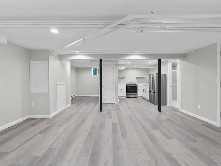 54 Maplewood Ave #0 — Photo 6