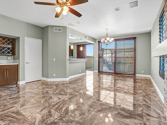 4th image of 2289 Lago Ventana