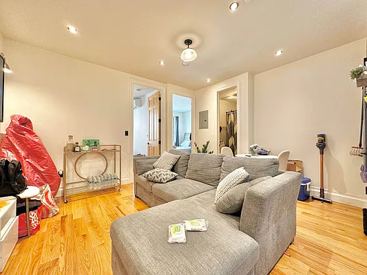 Rented by Doorway NYC, LLC | media 5