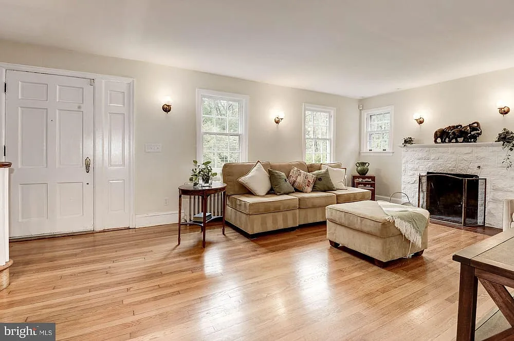 3 bed, 1626 sqft, $6,850 — Photo 3