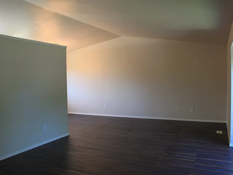 2130 Crystal River Dr — Photo 2