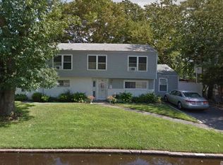 804 Michigan Ave, Bay Shore, NY 11706