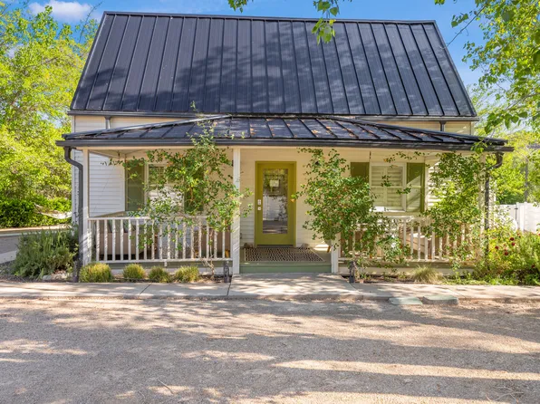 225 E Main St, Rockville, UT 84763