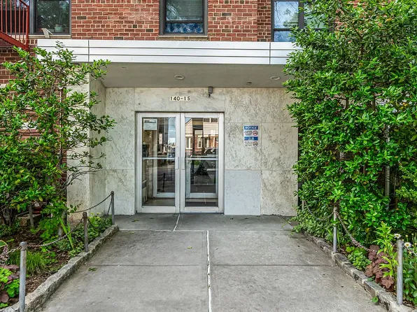 14015 Holly Ave APT 4E, Flushing, NY 11355