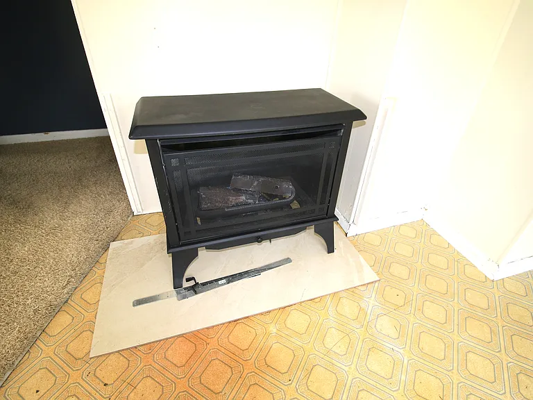 22445 Frontage Rd #C — Photo 9