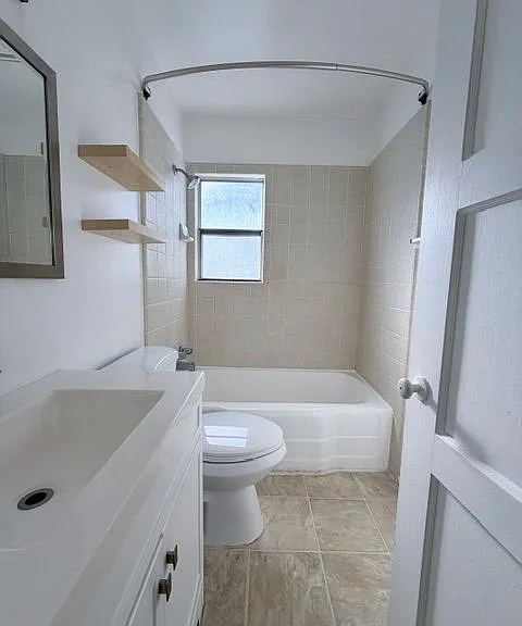 5279 E The Toledo #6 — Photo 11