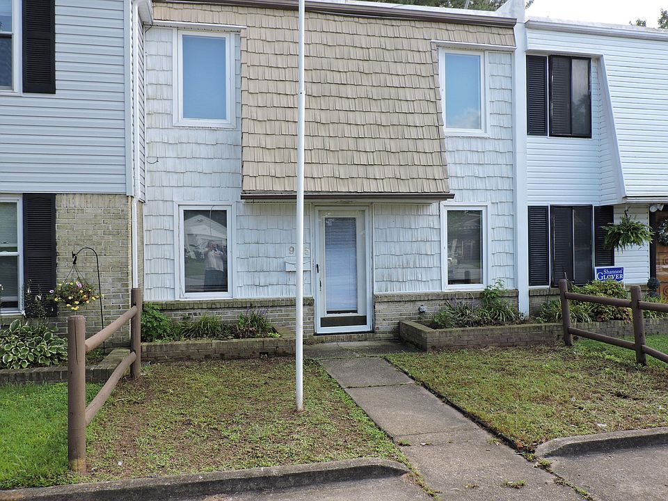 1st image of 905 Sacony St