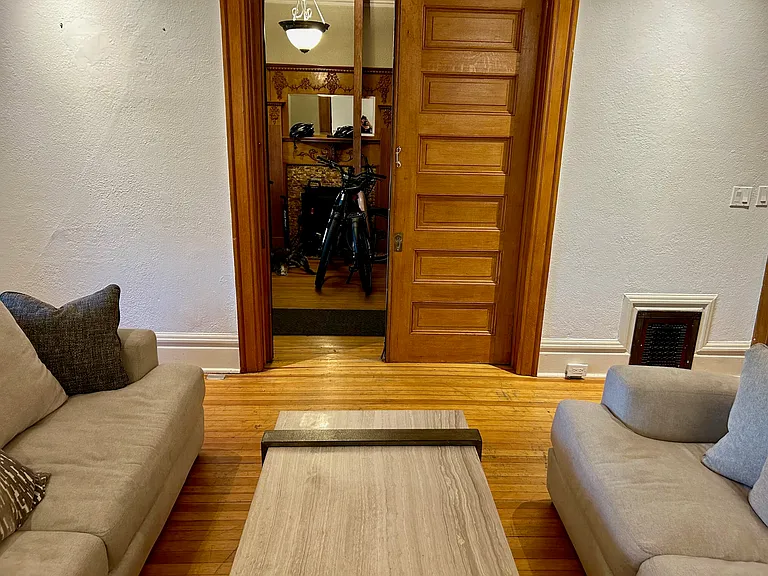 1530 N Gaylord St #2 — Photo 8