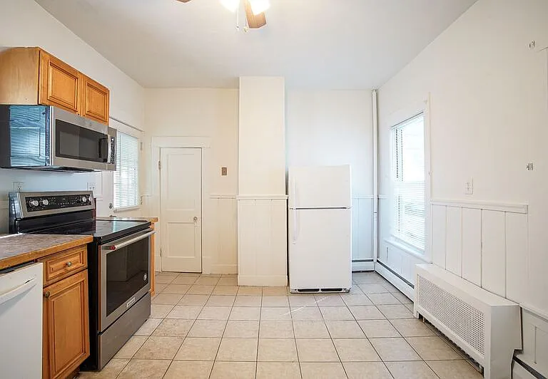 72 Walnut St #1L — Photo 4