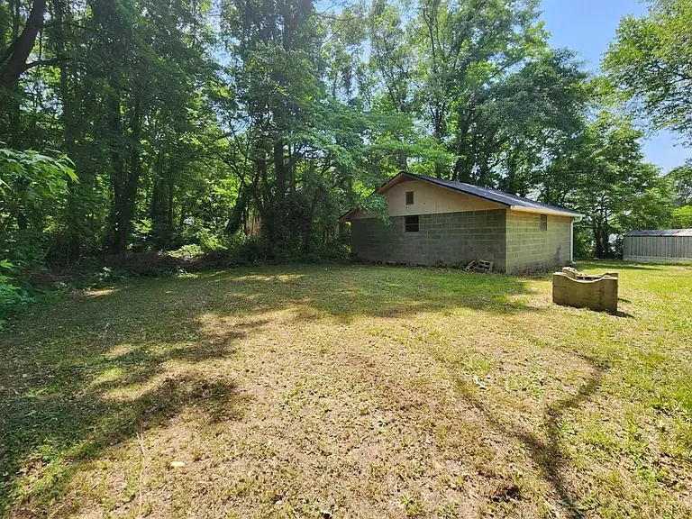 112 Jackson Ave — Photo 18