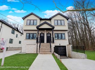 284 Corbin Ave, Staten Island, NY 10308