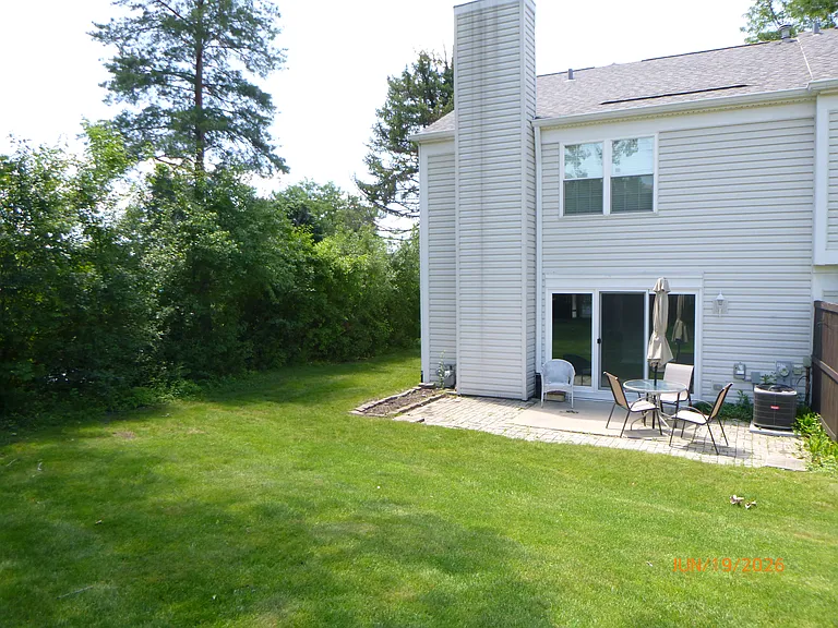 1529 Crab Tree Dr — Photo 13