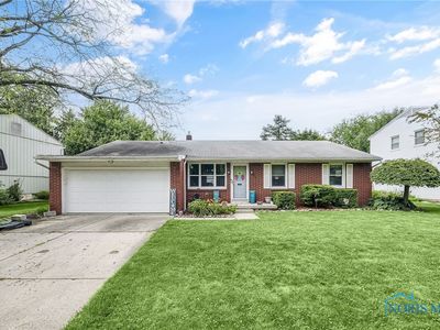 240 Southwood Dr, Perrysburg, OH, 43551