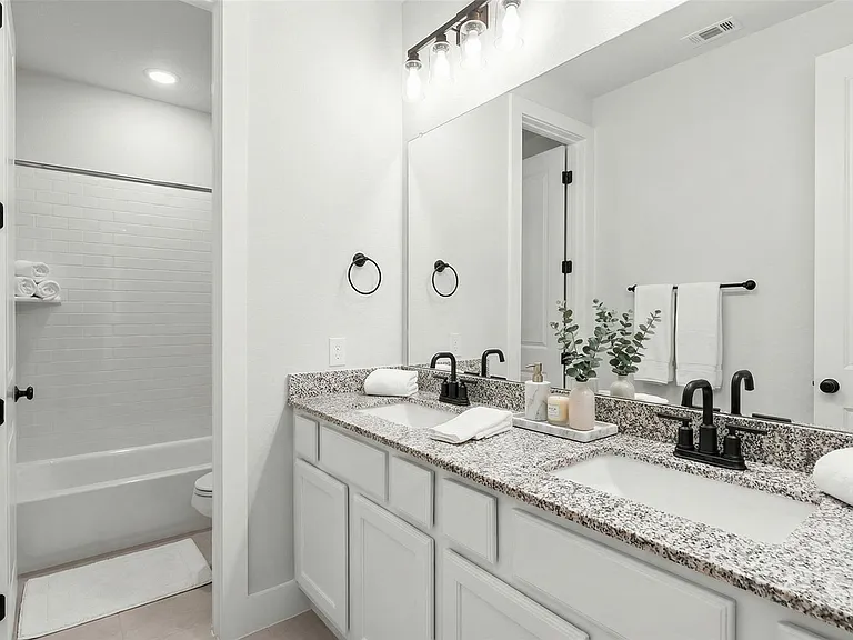 17151 Sandstone St — Photo 13