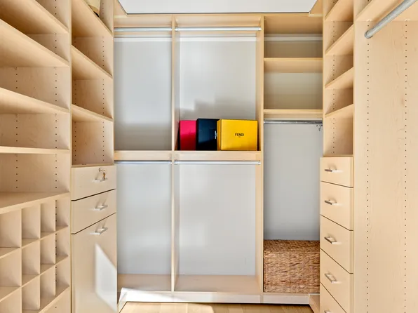 425 West 53rd Street image 8 of 13